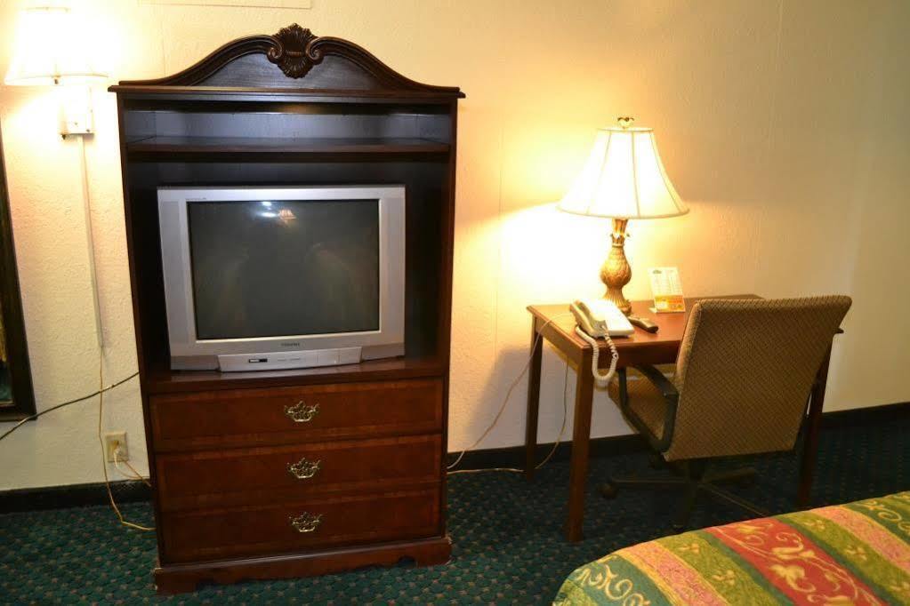 Masters Inn Augusta Washington Rd, I-20 Ngoại thất bức ảnh