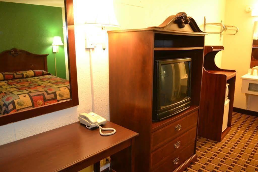 Masters Inn Augusta Washington Rd, I-20 Ngoại thất bức ảnh